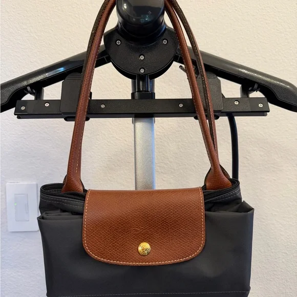 Longchamp Le Pliage Classic Large Gray Tote with Brown Leather Trim - Picture 5 of 10